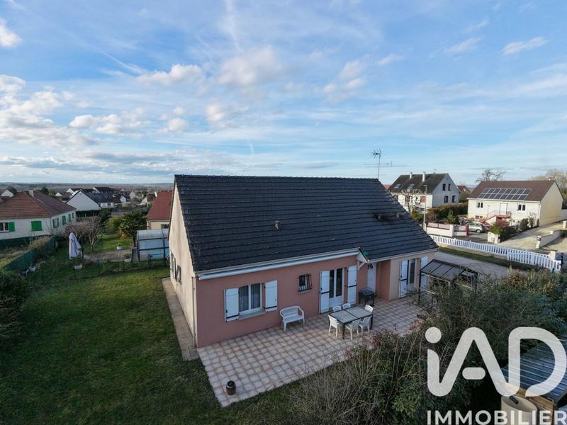 Maison - 108 m² - 5 pièces