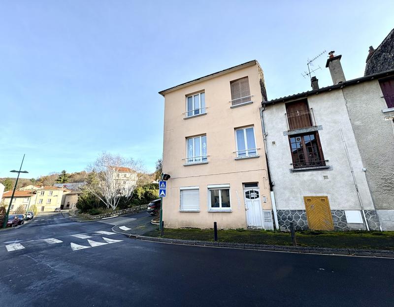 Maison ancienne - 81 m² - 3 pièces