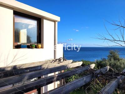 Maison - 170 m² - 7 pièces