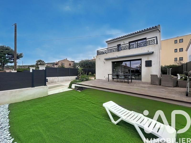 Maison - 130 m² - 6 pièces