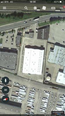 Local commercial - 1 200 m²