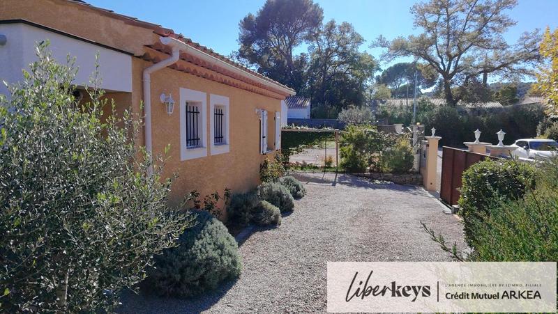 Maison - 110 m² - 6 pièces