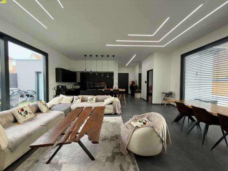 Maison - 165 m² - 4 pièces