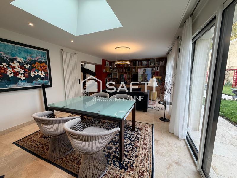 Maison - 165 m² - 6 pièces