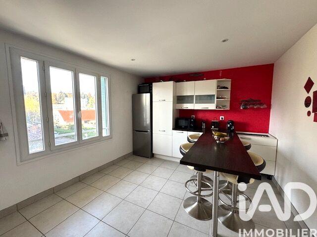 Appartement - 107 m² - 4 pièces
