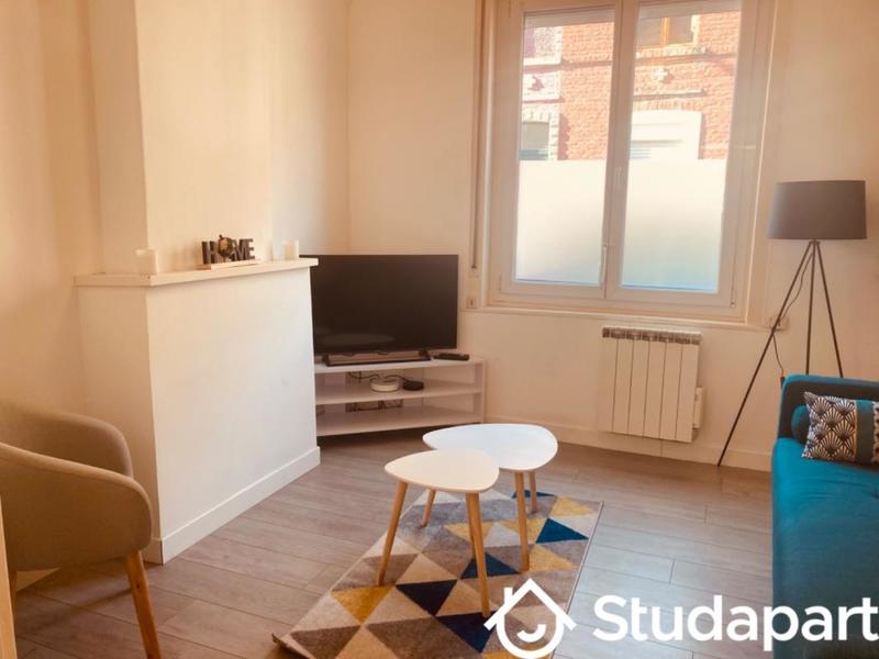 Chambre - 13 m² - 1 pièce