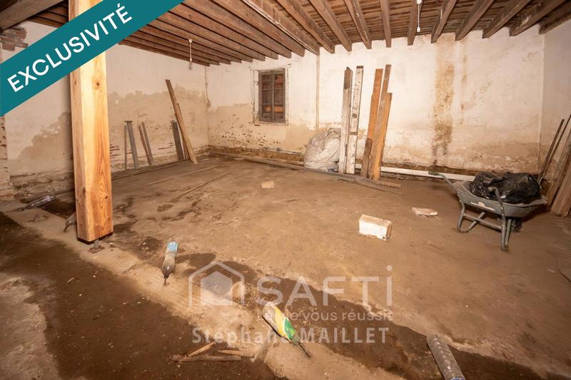 Maison - 250 m² - 6 pièces