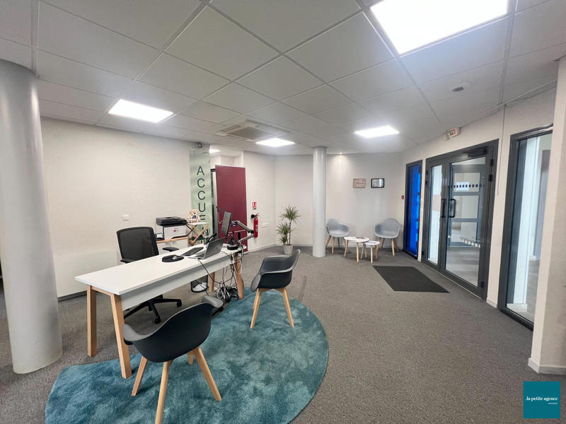 Bureau - 140 m²