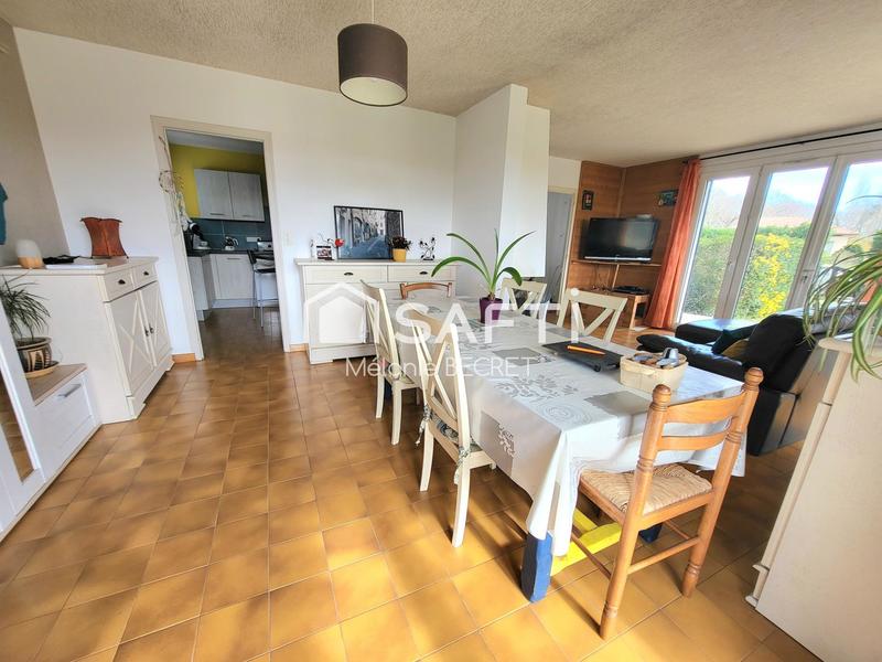 Maison - 90 m² - 4 pièces