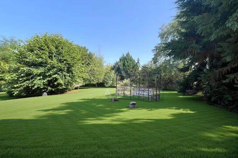 Maison - 155 m² - 6 pièces