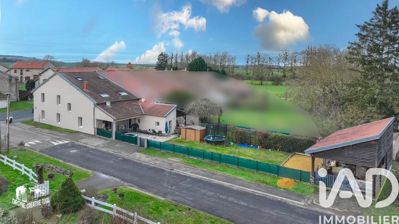 Maison - 247 m² - 7 pièces