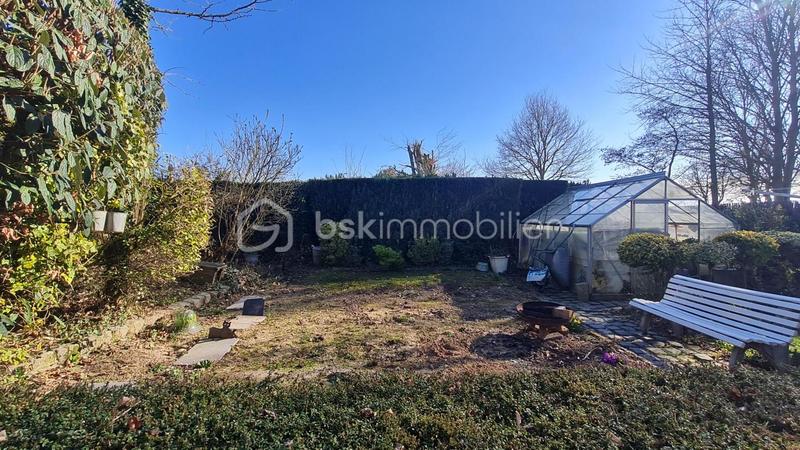 Pavillon - 95 m² - 5 pièces