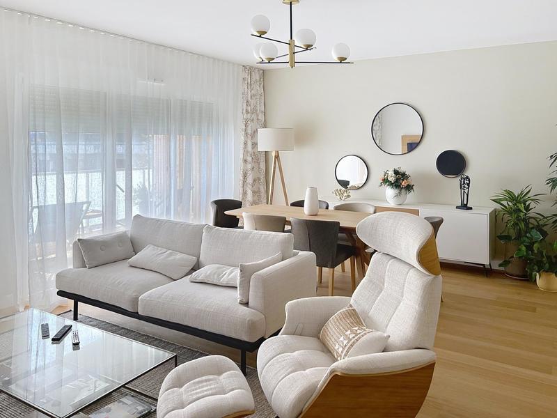 Appartement - 105 m² - 4 pièces