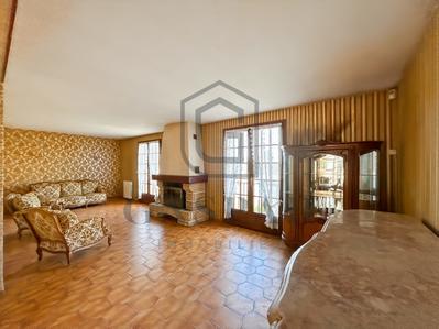 Maison ancienne - 104 m² - 3 pièces