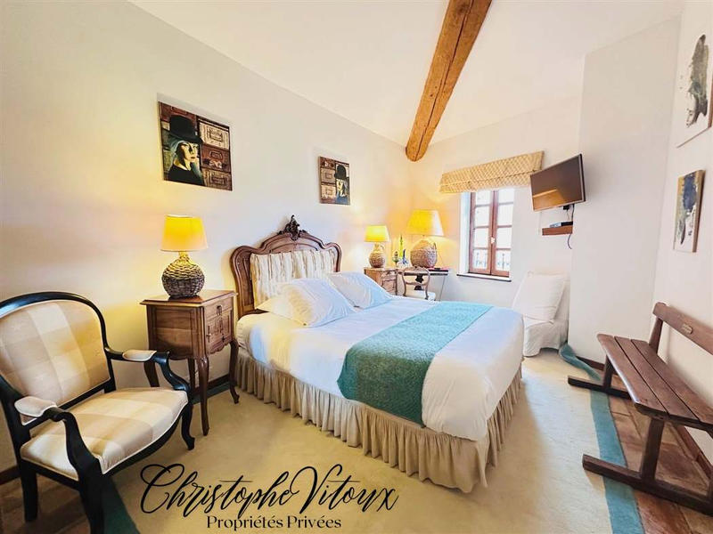 Demeure - 142 m² - 6 pièces