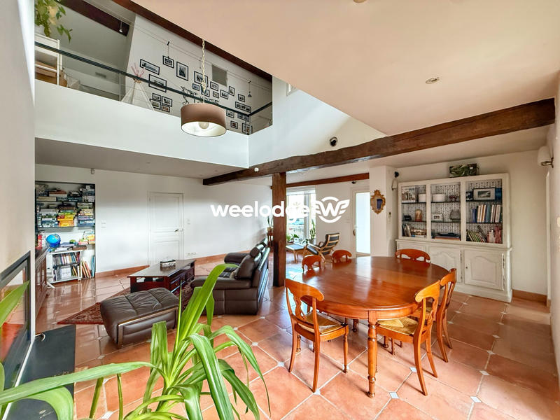 Maison ancienne - 225 m² - 7 pièces