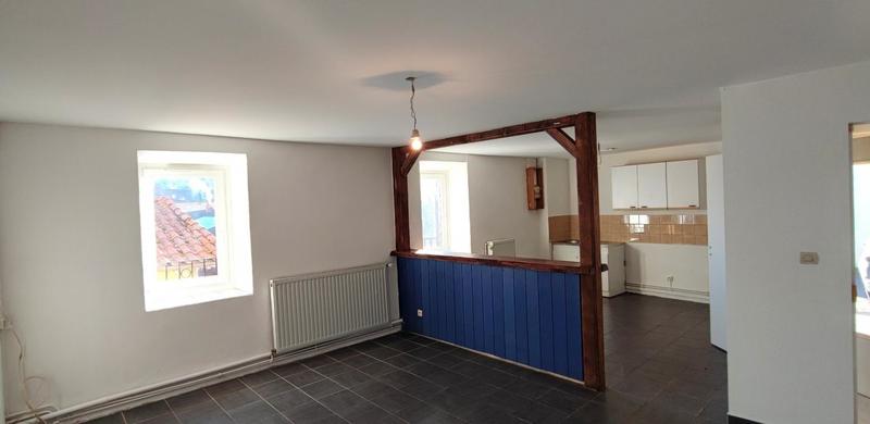 Maison - 197 m² - 8 pièces