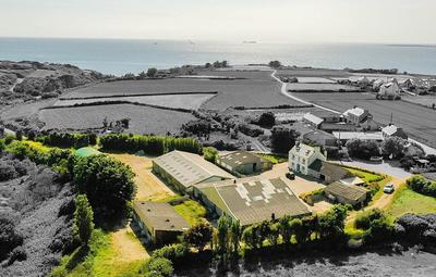 Ferme - 121 m² - 9 pièces