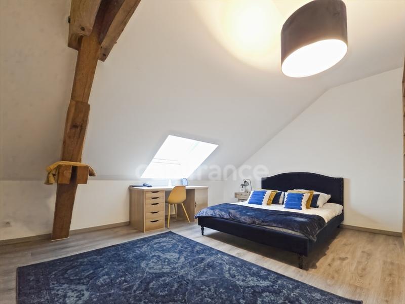 Maison - 200 m² - 7 pièces