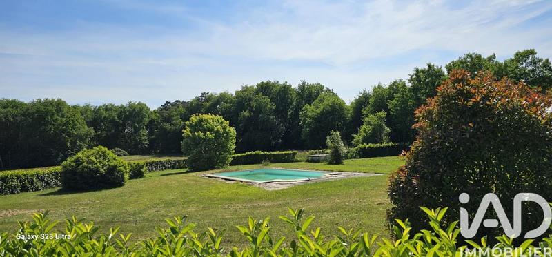 Maison - 165 m² - 7 pièces