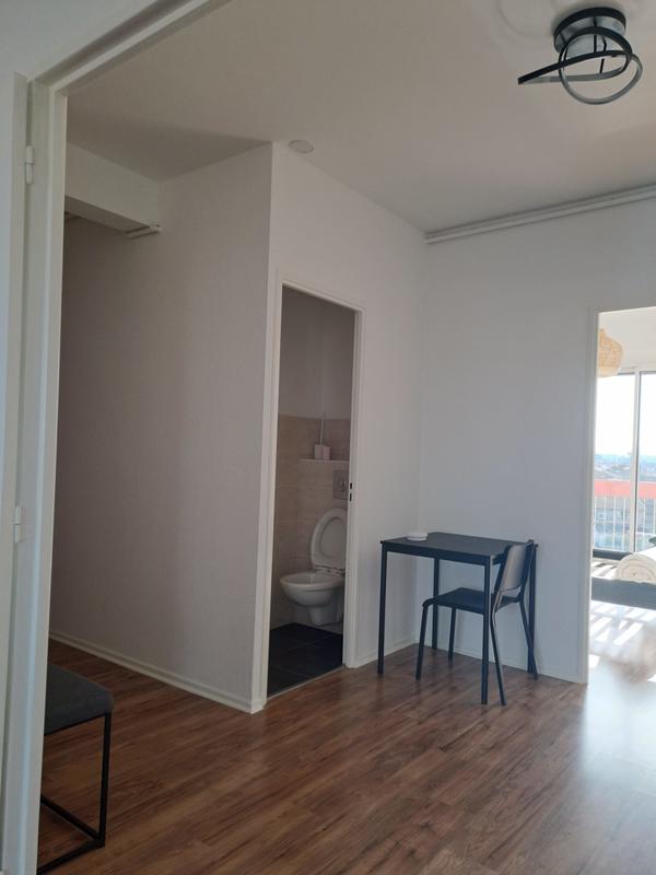 Appartement - 77 m² - 3 pièces