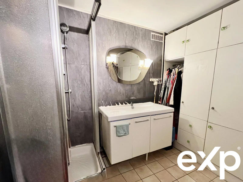 Maison - 140 m² - 8 pièces