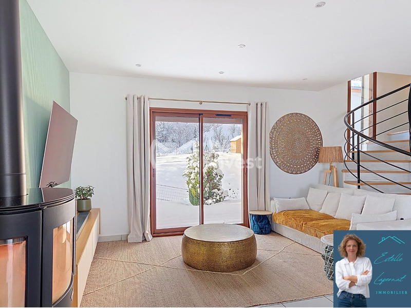 Maison - 150 m² - 5 pièces