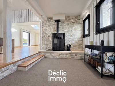 Maison - 176 m² - 7 pièces