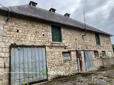 Maison - 300 m² - 3 pièces