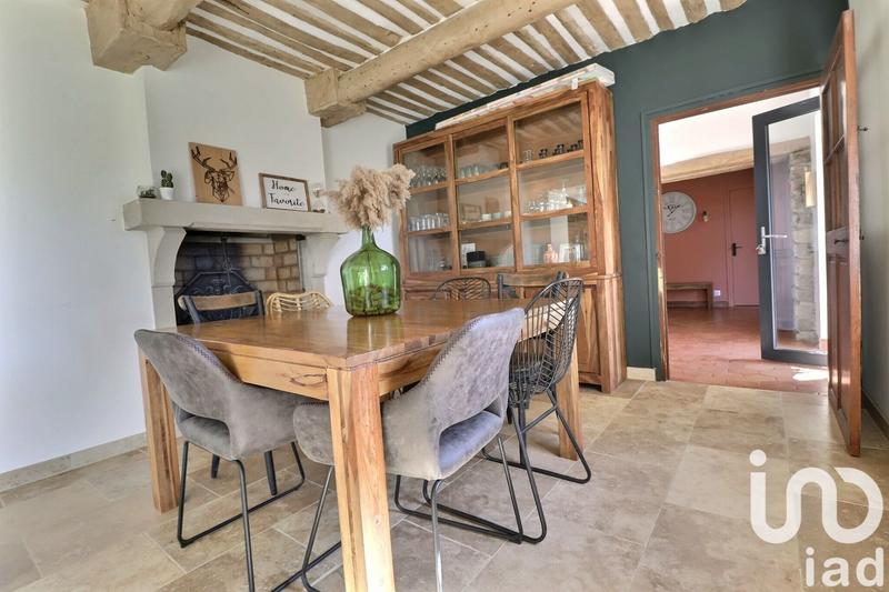 Maison - 203 m² - 7 pièces