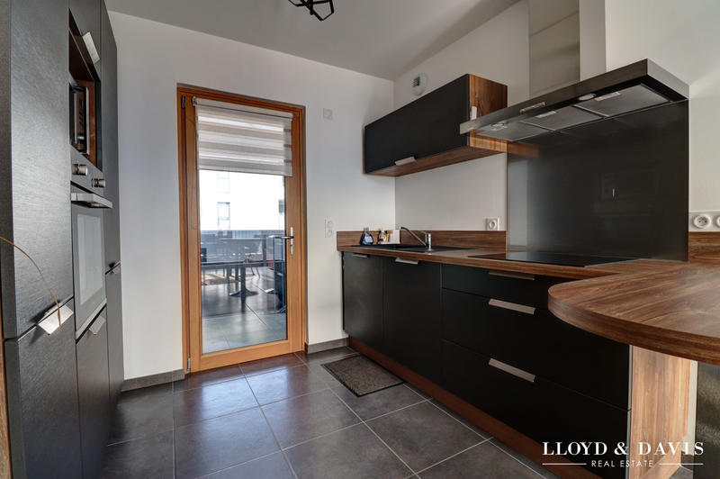 Appartement - 67 m² - 3 pièces