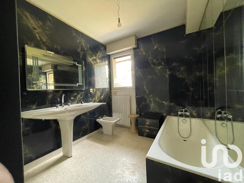 Maison de maîtres - 208 m² - 7 pièces