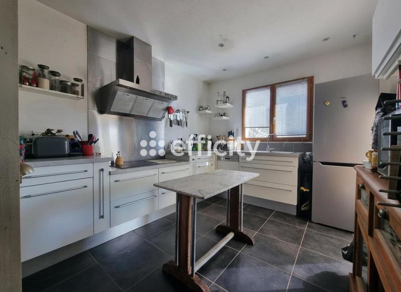 Villa - 150 m² - 5 pièces