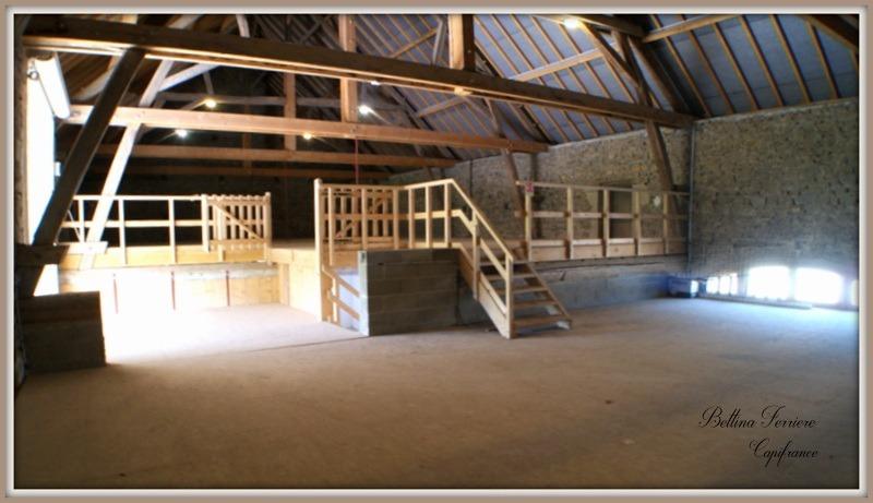 Bureau - 590 m² - 12 pièces