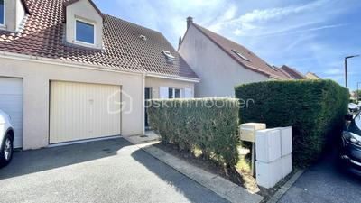 Maison - 92 m² - 4 pièces