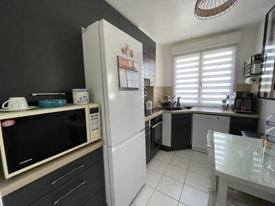 Appartement - 80 m² - 4 pièces