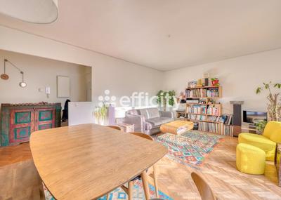 Appartement - 86 m² - 4 pièces