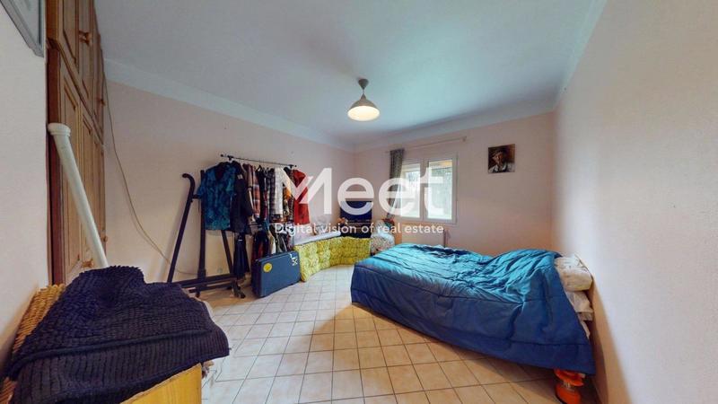 Propriété - 5 pièces