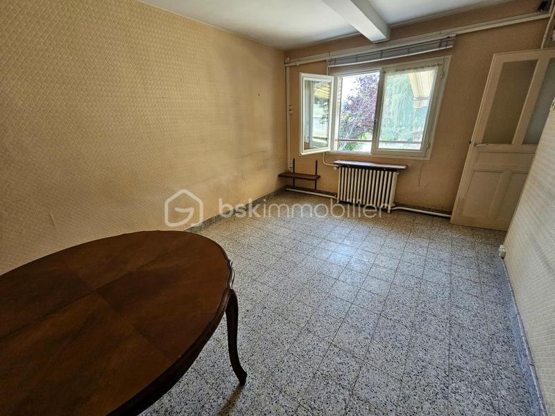 Maison - 114 m² - 6 pièces