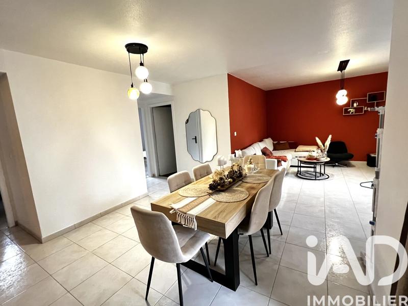 Appartement - 79 m² - 3 pièces