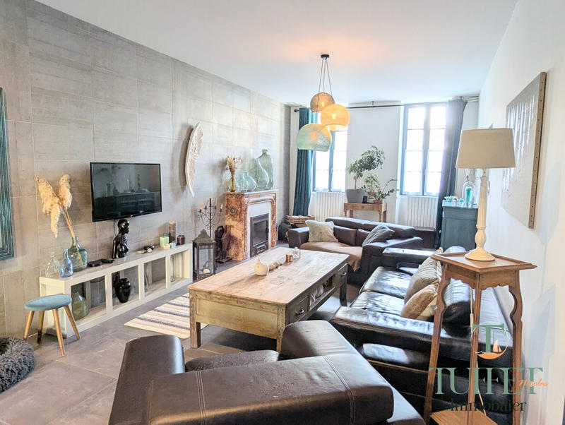 Maison ancienne - 200 m² - 5 pièces