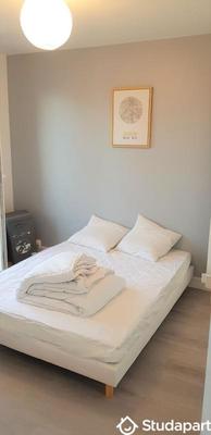 Chambre - 11 m² - 1 pièce