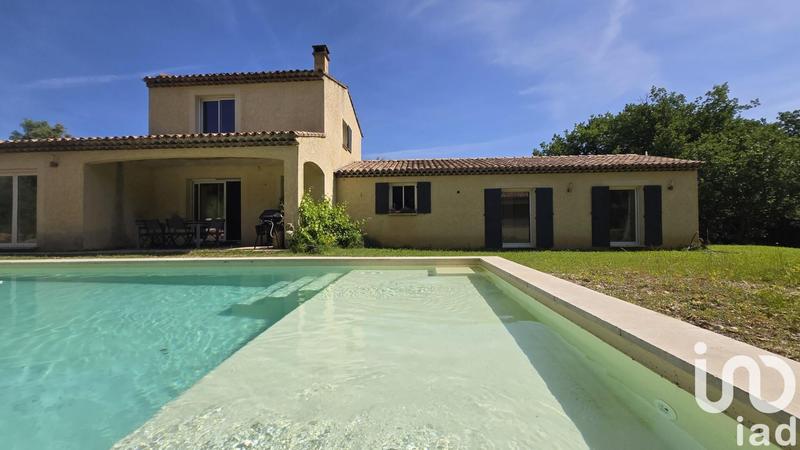 Maison - 161 m² - 5 pièces