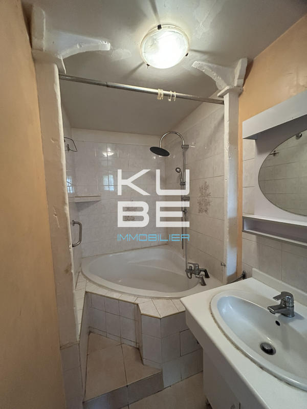 Maison - 193 m² - 6 pièces