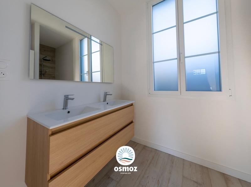 Maison traditionnelle - 102 m² - 4 pièces