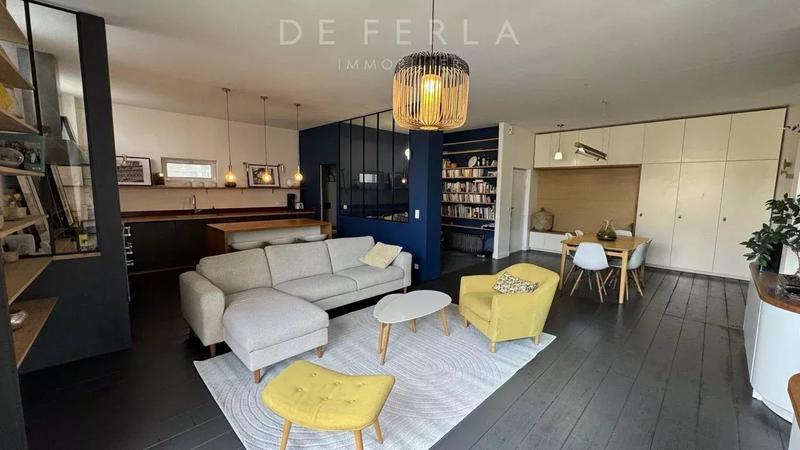 Loft - 101 m² - 4 pièces