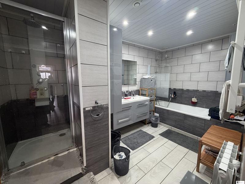 Maison de village - 188 m² - 5 pièces