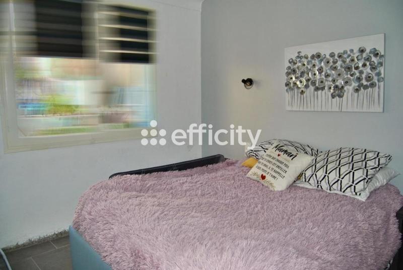 Immeuble - 96 m² - 6 pièces