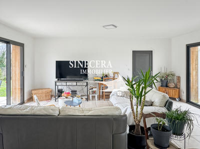 Villa - 110 m² - 5 pièces