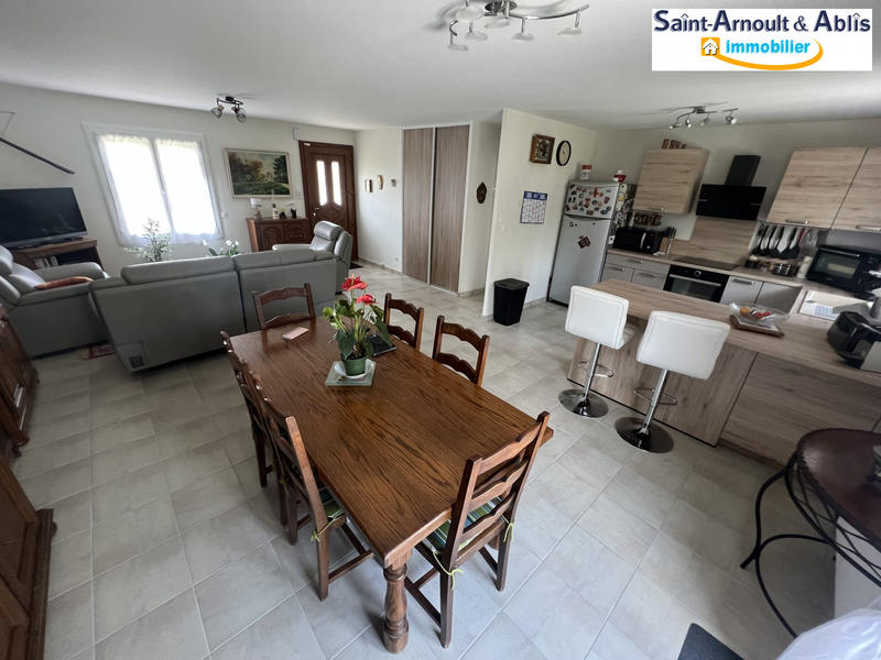 Maison - 84 m² - 4 pièces